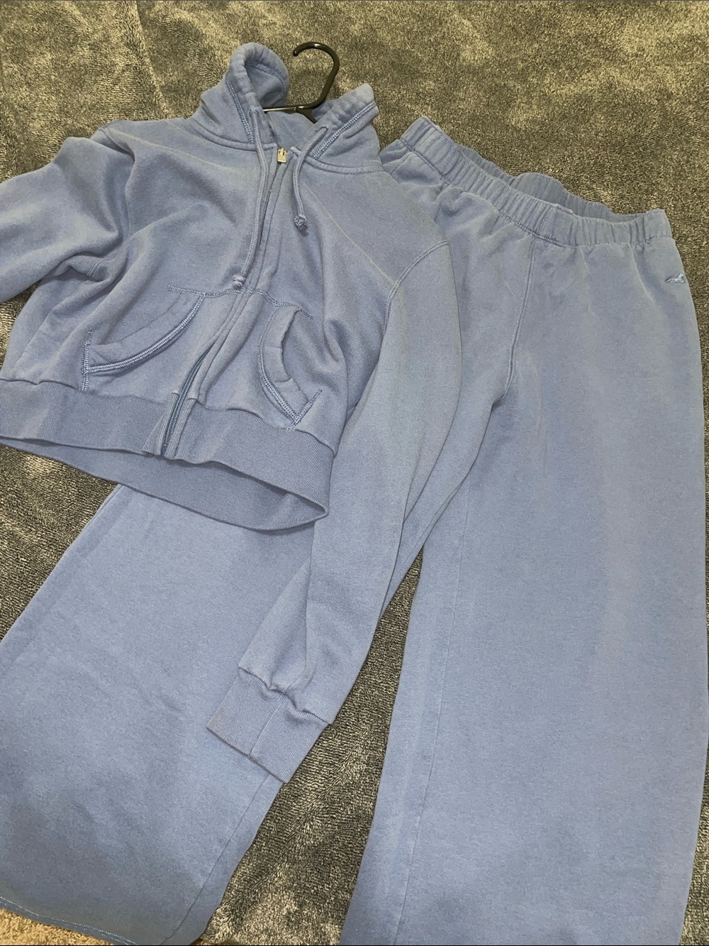 Hollister sweat set